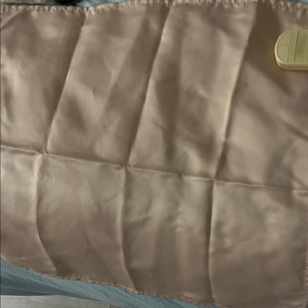 Satin looking Rose Gold dinner napkins